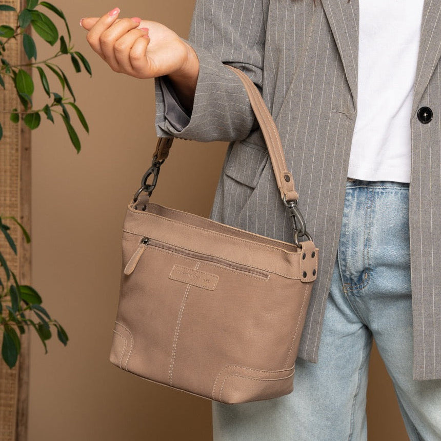 Zarita Full-Grain Leather Shoulder Bag – alternate product view 2