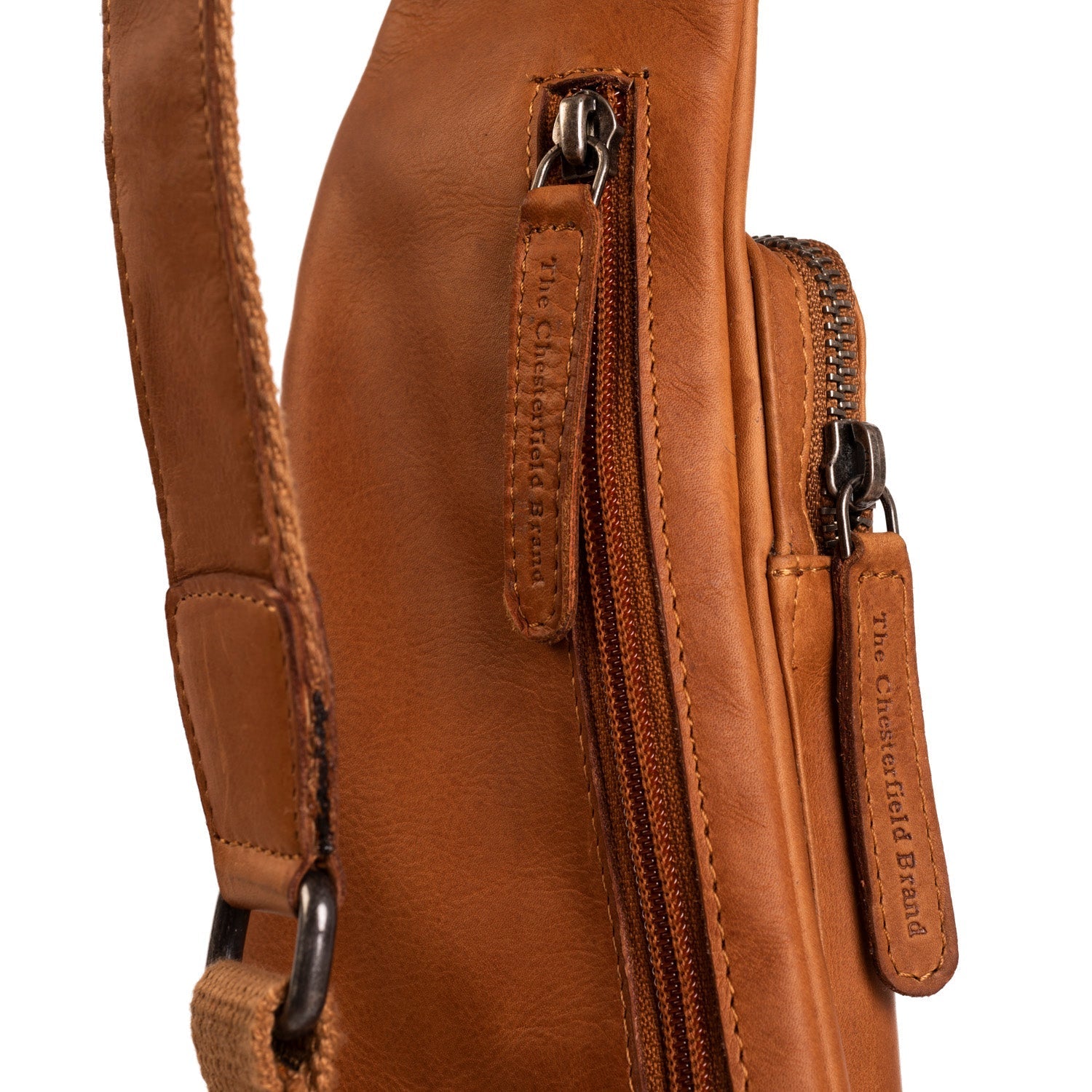 Cognac Leather Sling Bag Logan, detail view 3