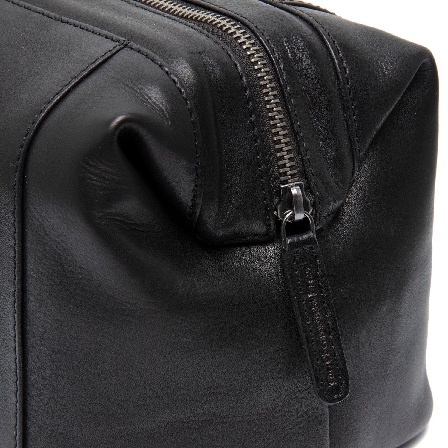 Black Leather Toiletry Bag Biassa, detail view 4