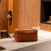 Cognac Leather Toiletry Bag Elmia, product view 3