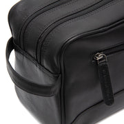 Black Leather Toiletry Bag Stefan, detail view 3