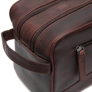 Brown Leather Toiletry Bag Stefan, detail view 1