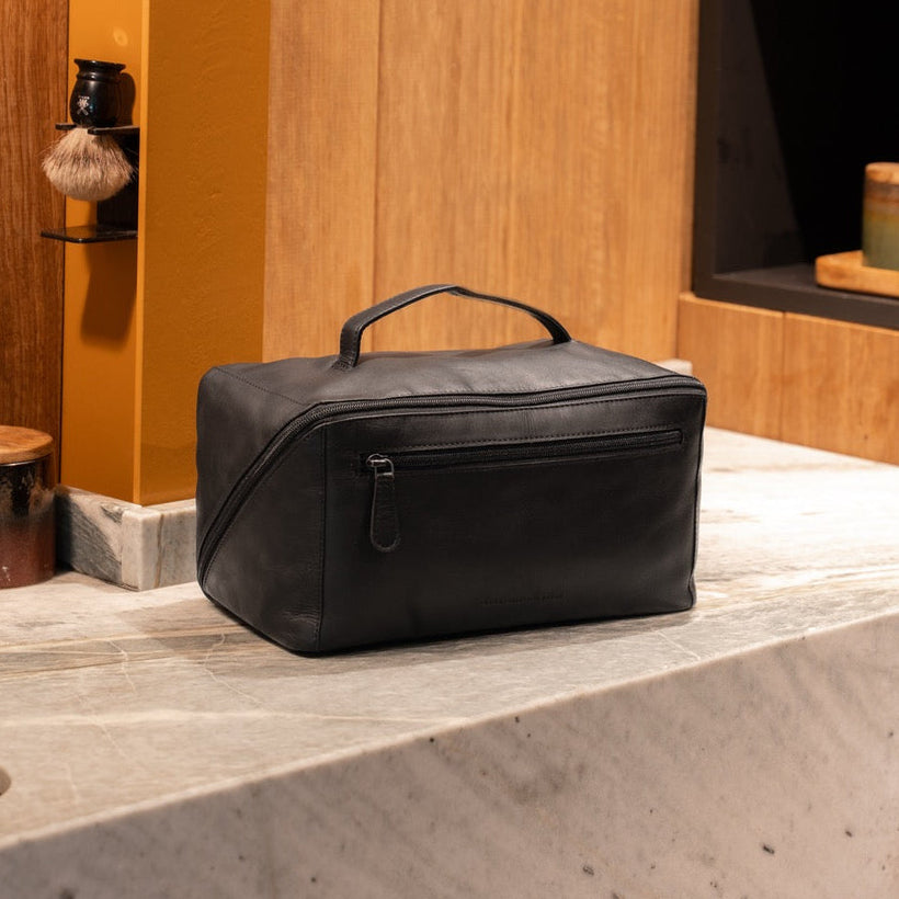 Black Leather Toiletry Bag Trevia, front view