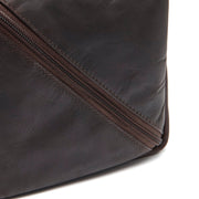 Brown Leather Toiletry Bag Trevia, product view 3