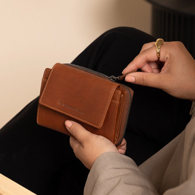Cognac Leather Wallet Ascot, product view 2