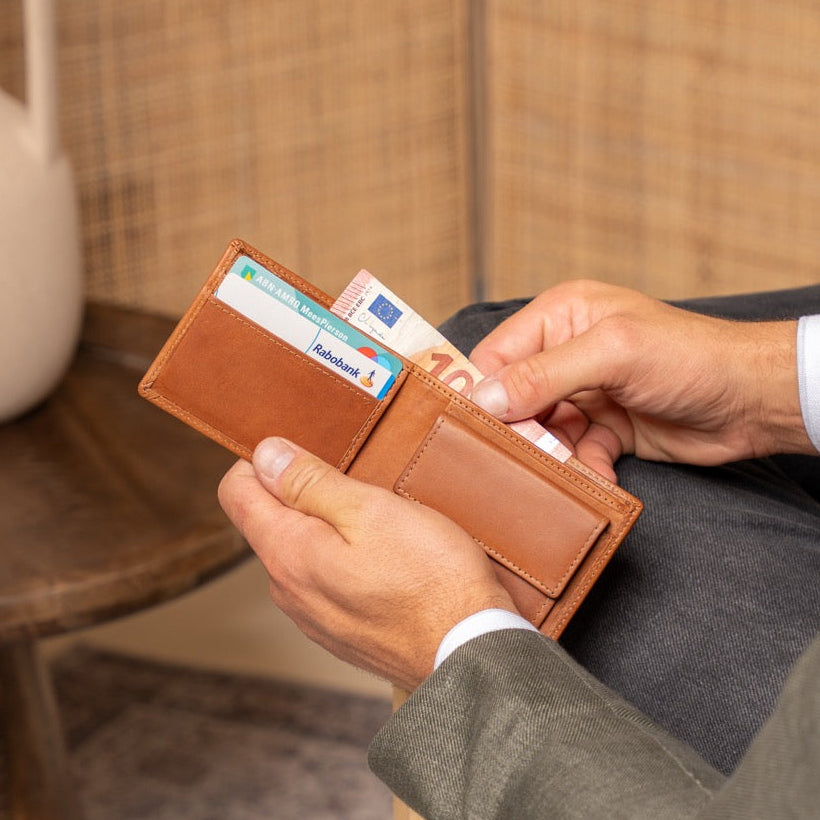 Cognac Leather Wallet Enzo, product view 3