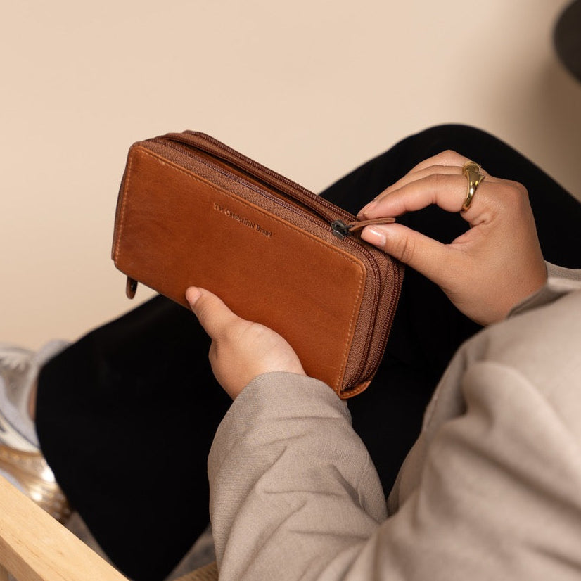 Cognac Leather Wallet Hadley, product view 2
