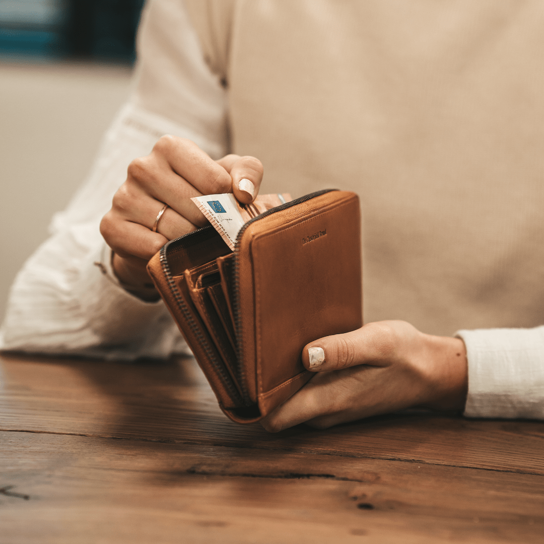 Cognac Leather Wallet Nova, product view 2