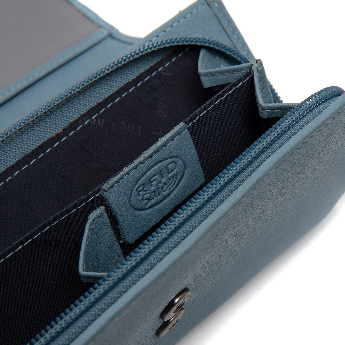 Sky Blue Leather Wallet Valetta, detail view 3