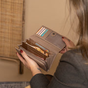 Valetta Full-Grain Leather Wallet – alternate product view 3