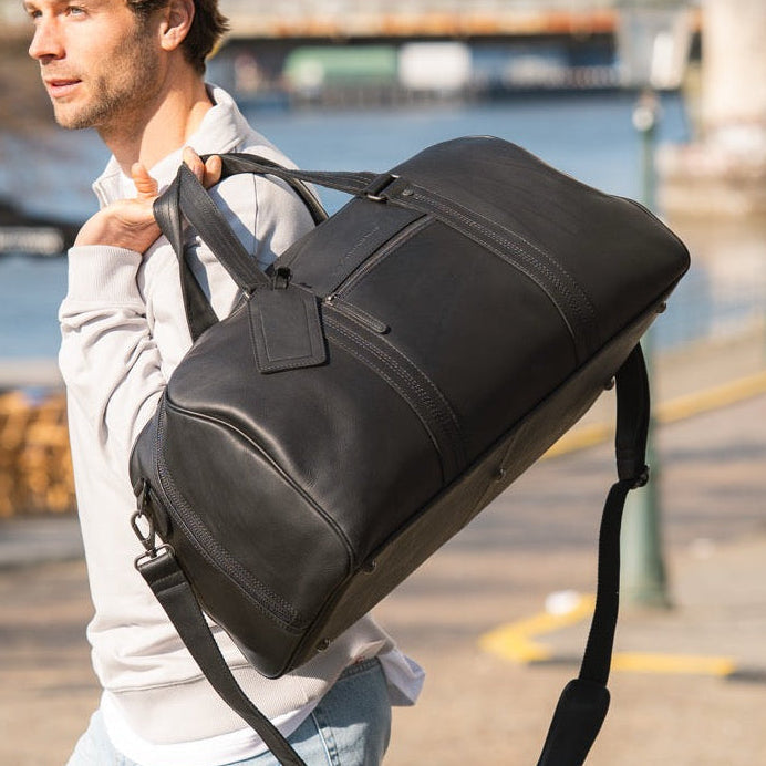 Black Leather Weekender Bag Rivaro, front view