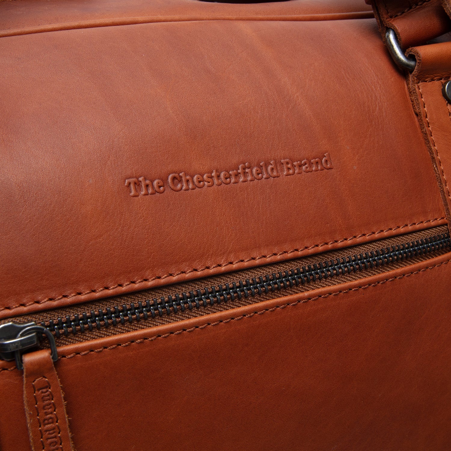 Cognac Leather Weekender Bag Rivaro, detail view 1