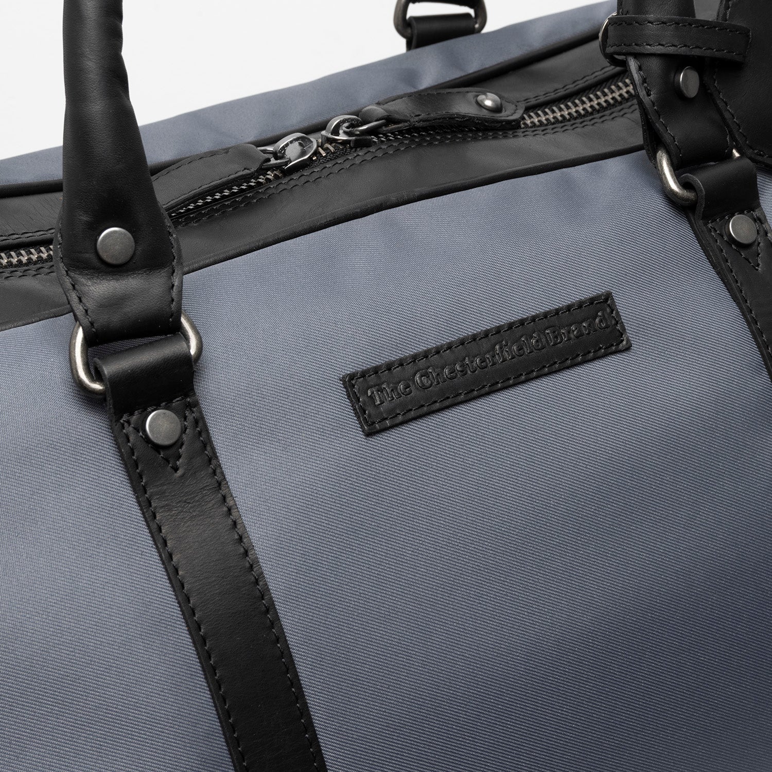 Light Grey Leather Weekender Bag Tornio, detail view 4