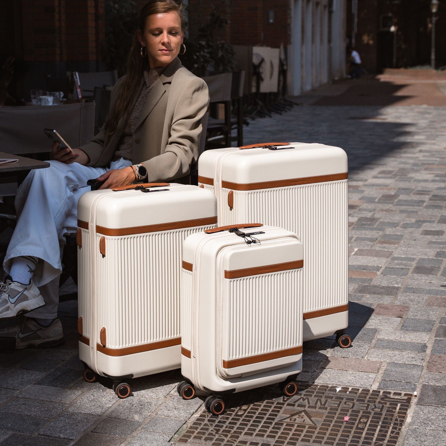 Sandy Beach Suitcase Set Front Pocket Zuna, product view 2