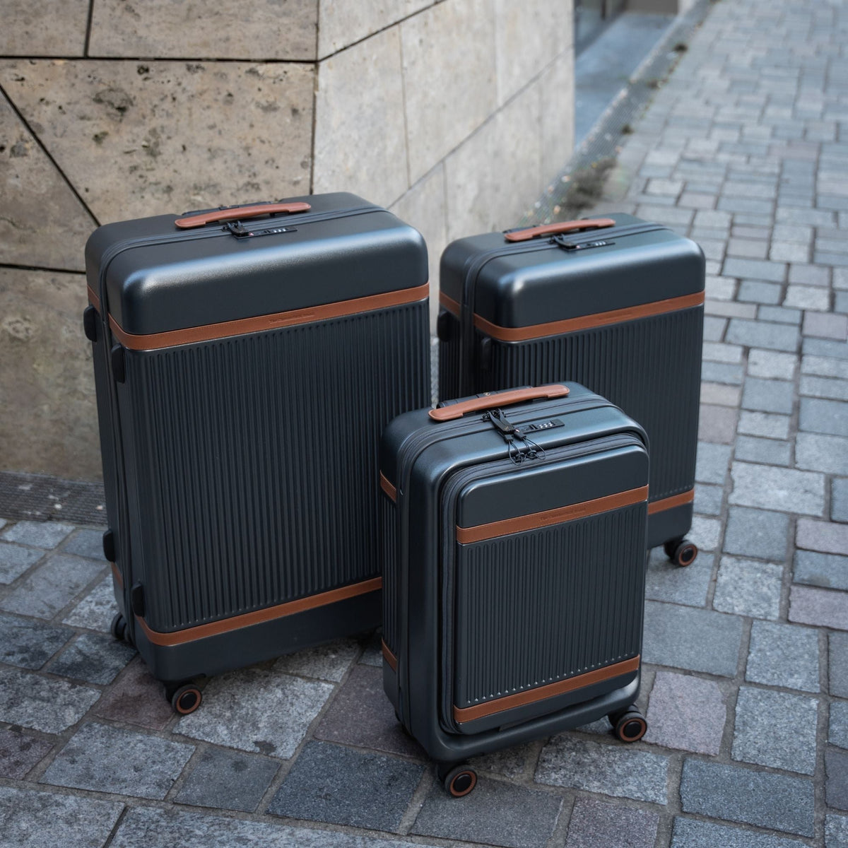 Suitcase Set Front Pocket Zuna – alternate product view 2