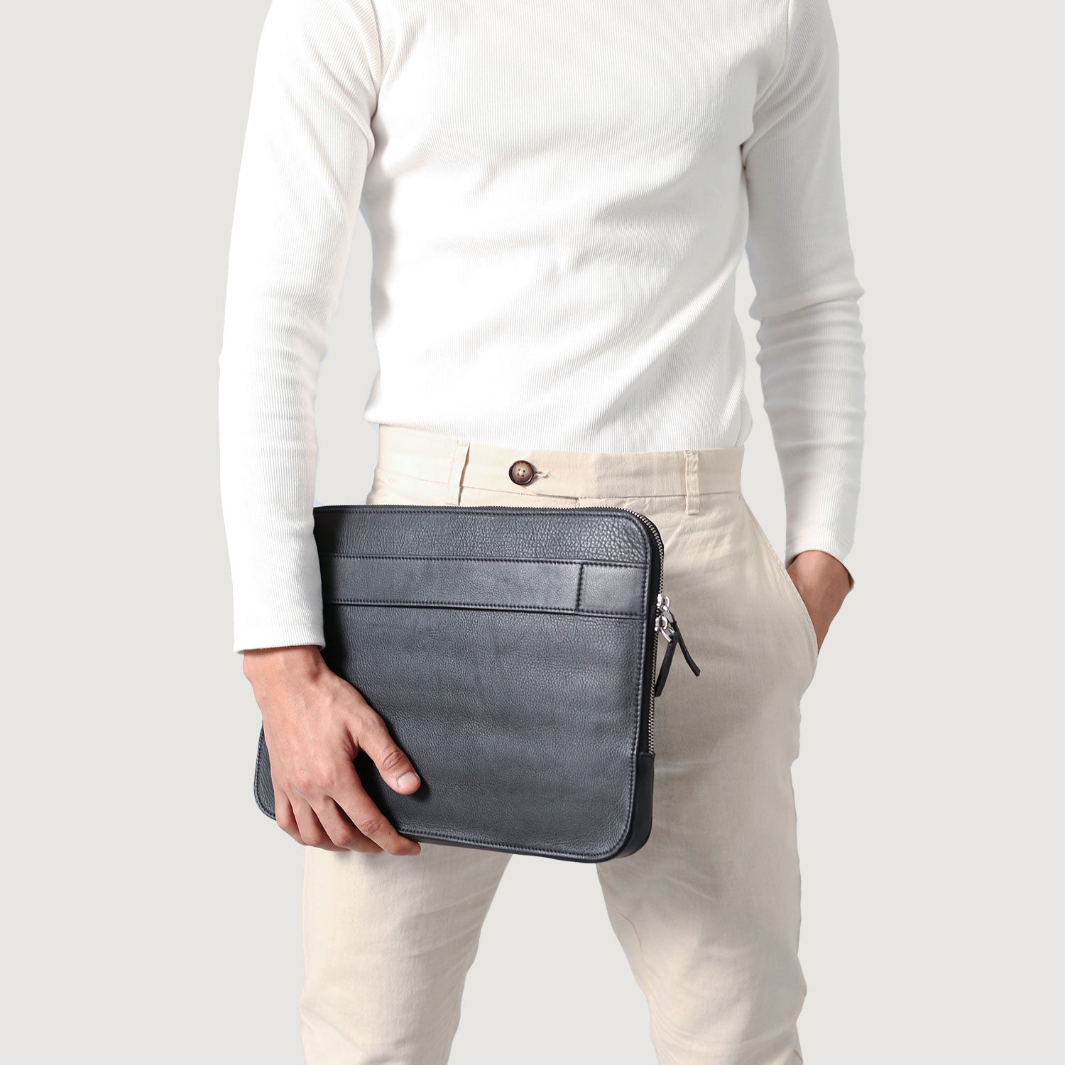 The Baxter Black Leather Laptop Sleeve - image 5