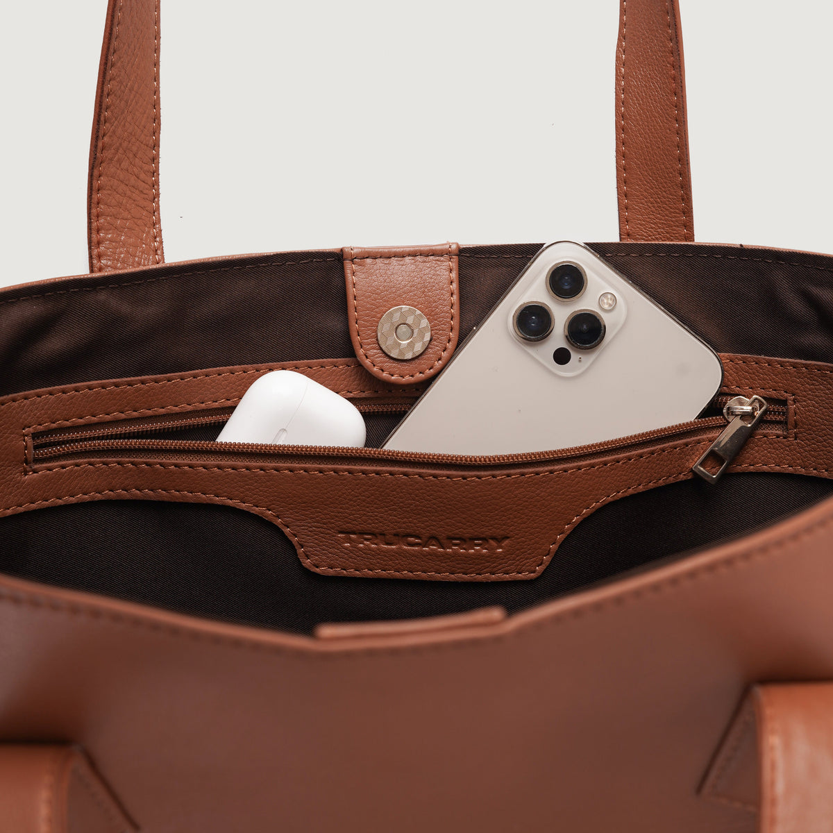The Bianca Leather Tote Bag – alternate product view 7