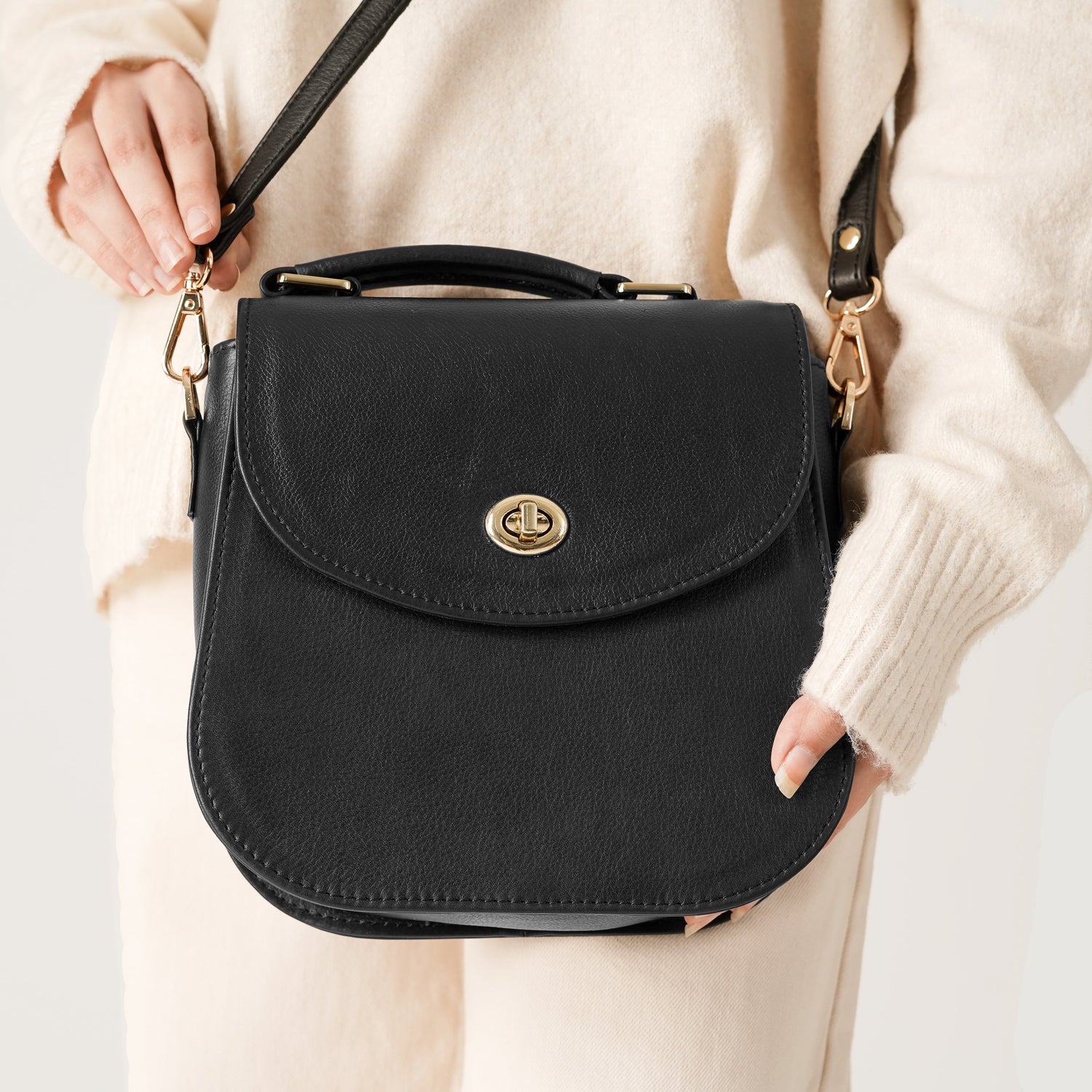 The Sandra Black Leather Saddle Bag - image 4