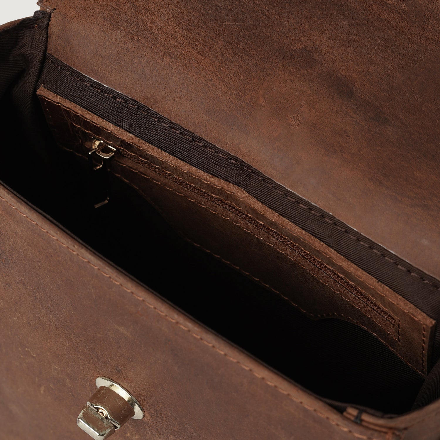 The Sandra Vintage Tan Leather Saddle Bag - image 8